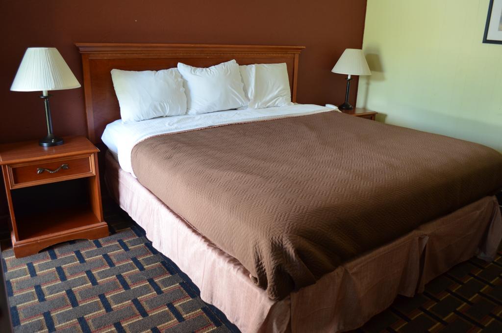 Greystone Motel Hillsboro Екстериор снимка