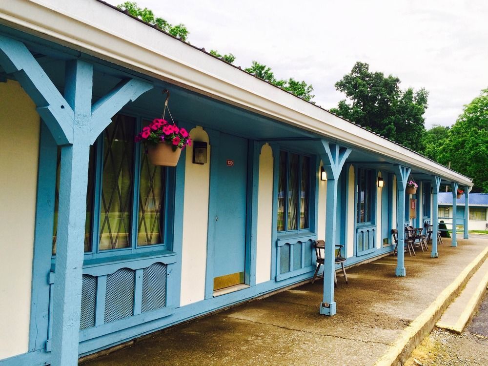 Greystone Motel Hillsboro Екстериор снимка